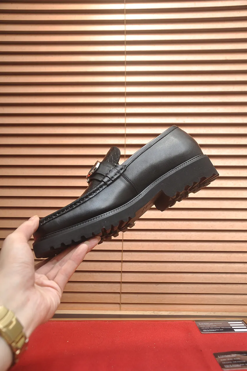 Men's Men's Shoes💰560💶[[HERMES]] (High-end Niuli) New 🍀 HERMES - top version of Ferragamo's classic casual leather shoes! Made of imported original cowhide, the inner top layer is comfortable cowhide lining! Original wear-resistant rubber outsole! High quality products! Code number 38-45 (45 customized)